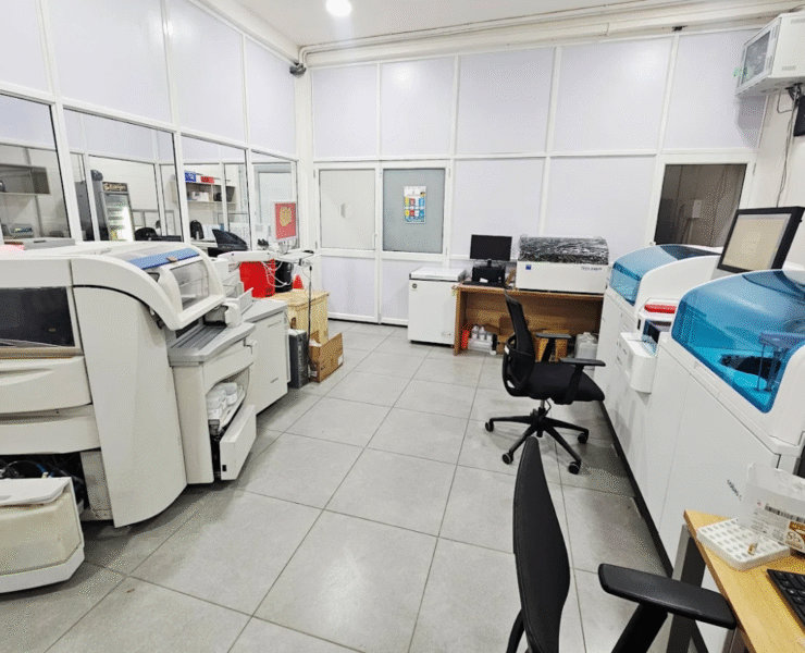 labs in Noida